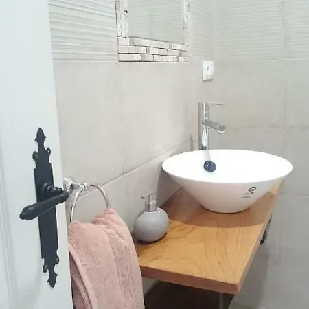 Casa De Aduanas * Vegadeo