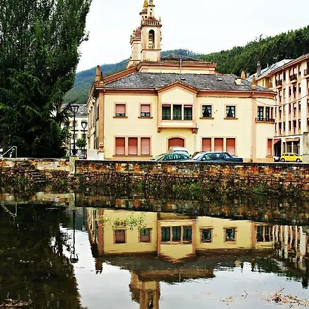 Casa De Aduanas Vegadeo